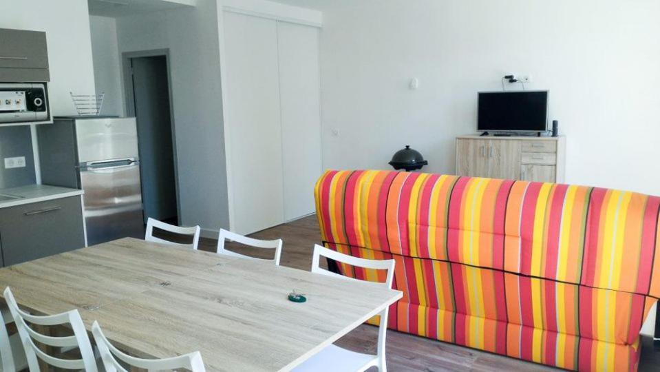 סן ז'אן דה מון Residence Le Victoria מראה חיצוני תמונה